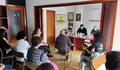 Encontro Bloque Nacionalista Galego coas mariscadoras da Enseada San Simón