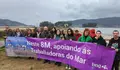 Concentración do BNG en apoio ás traballadoras do mar en Cesantes.