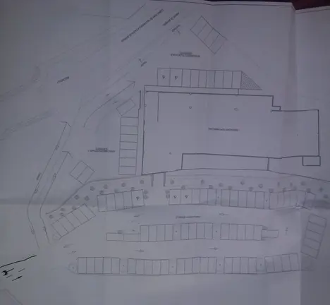 Plano do proxecto de ampliaci&oacute;n do aparcadoiro do supermemrcado Vego.